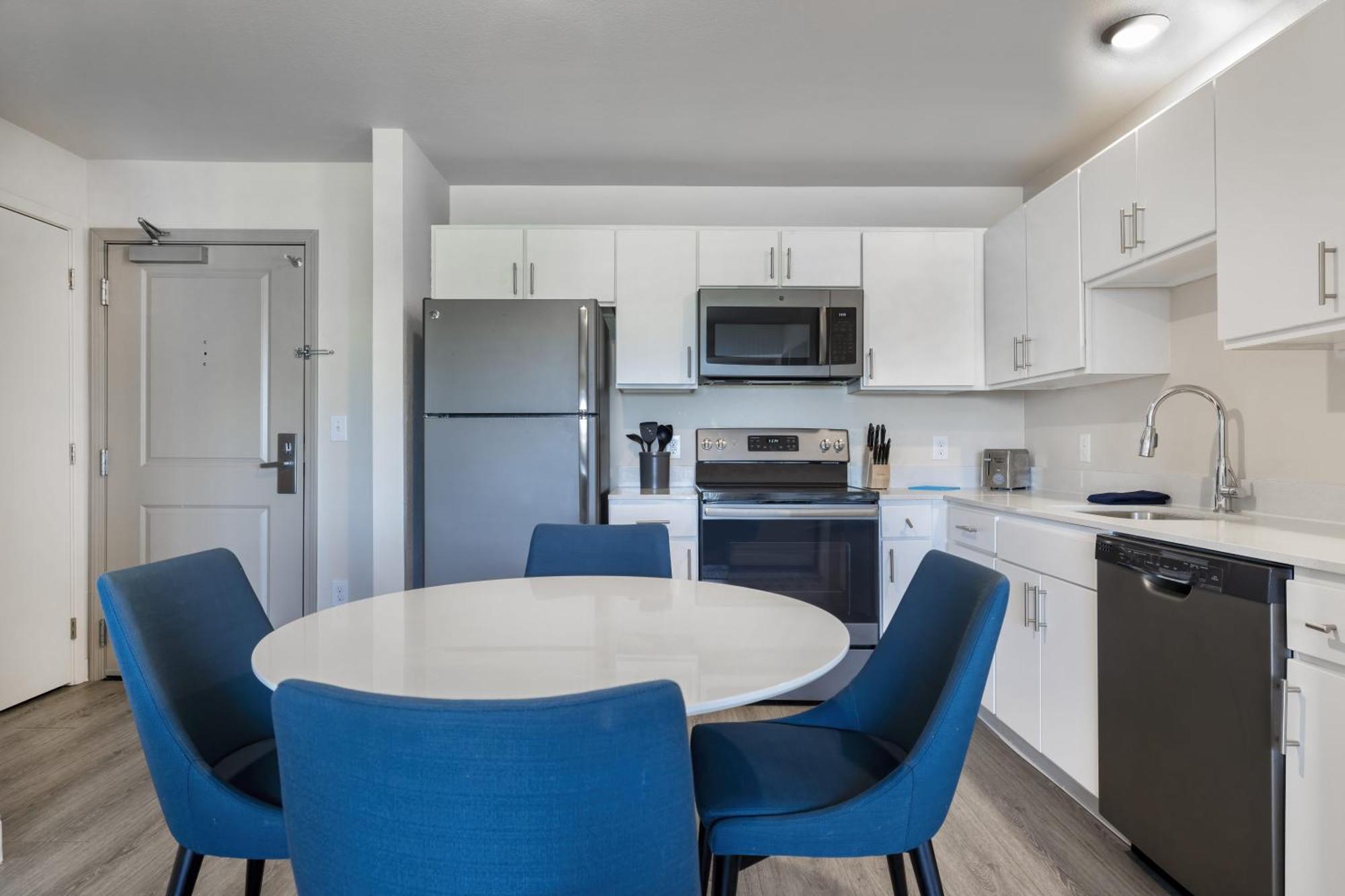 Soka Suites Dallas - Las Colinas Irving Εξωτερικό φωτογραφία